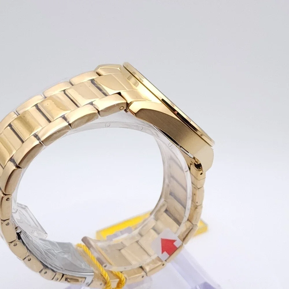 Invicta Ocean Voyage Men's Watch Gold Dial Black Bezel 39mm Steel‎ New